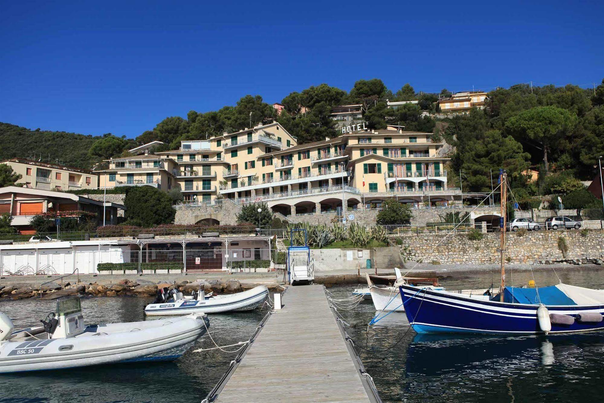 Royal Sporting Hotel Porto Venere Exteriör bild